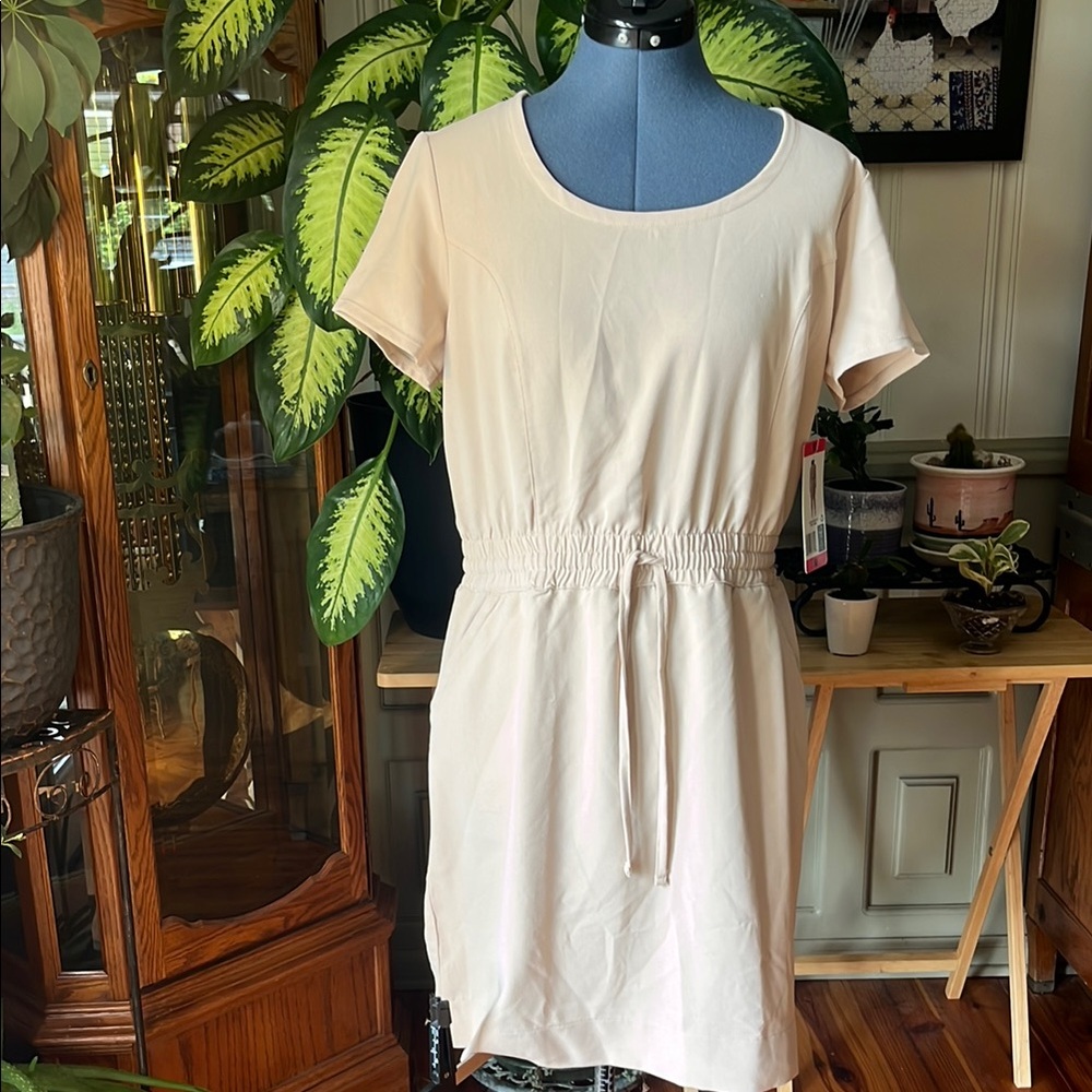 Cream Short Sleeve Dress with Waist Tie